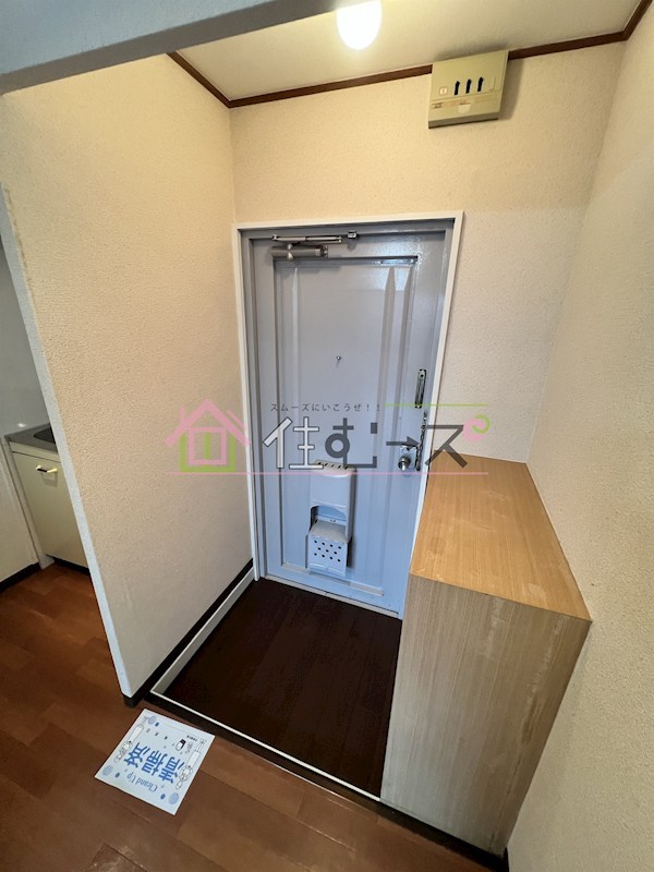 マンションサンローズ 玄関