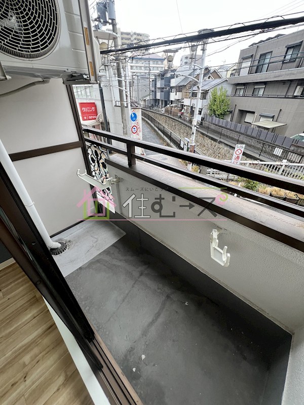 ビロウズコマガワパート1 ベランダ