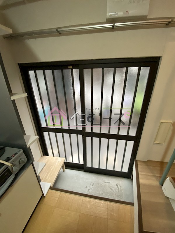 市岡2丁目　林テラス 玄関