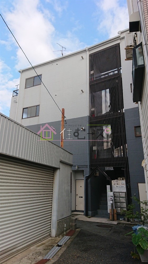 リバティ長居 外観