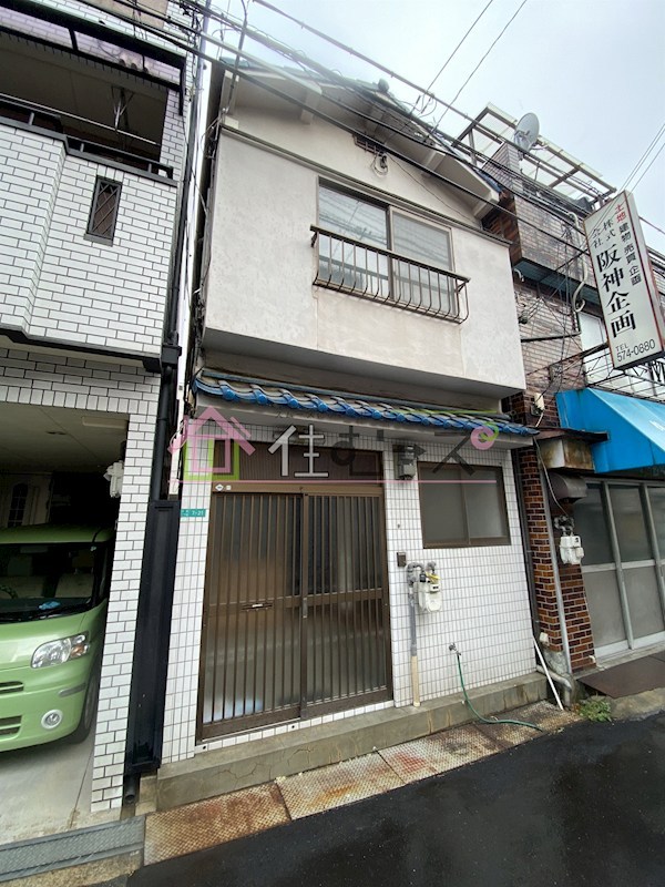 夕凪2丁目貸家 外観