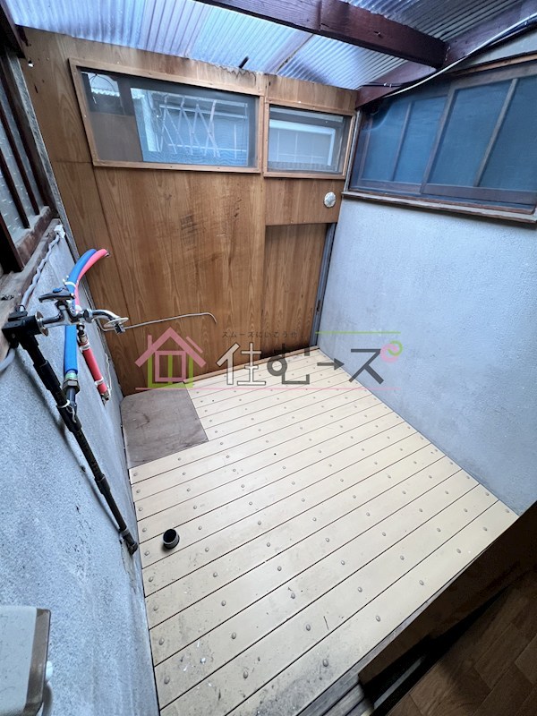 公園南矢田借家 ベランダ