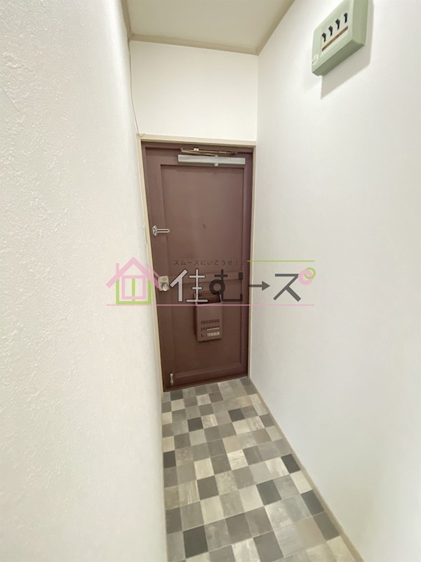 順天ハイツ 玄関