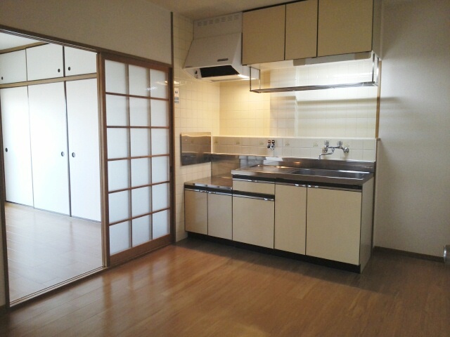 ハピネス坂口 リビング