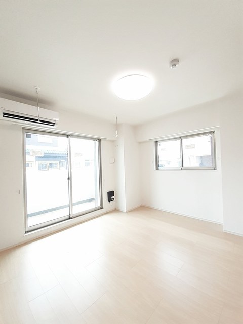 メルベージュ岸 リビング