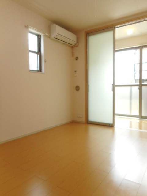 メゾンユタカ リビング