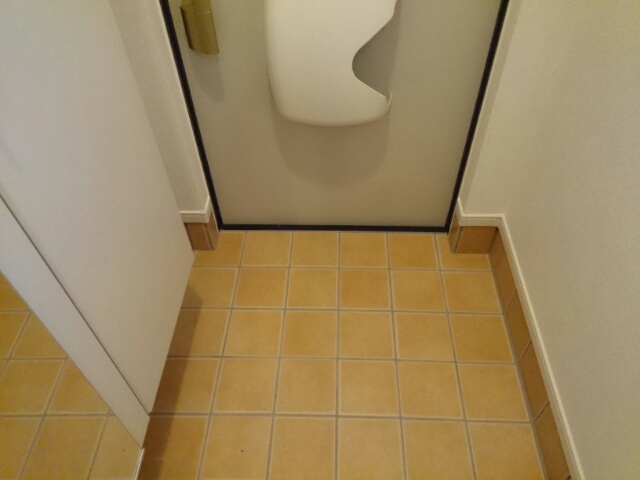 フラワーⅢ 玄関