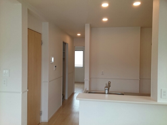 フラワーⅢ リビング