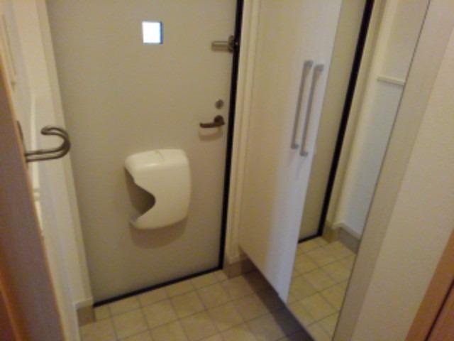 カーサアリエッタ 玄関