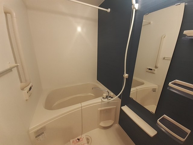 ドマ－ニ 風呂画像