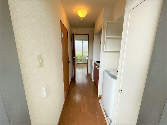 レオパレス泉大津中央 玄関