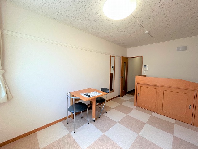 レオパレスＹＭ ベッドルーム