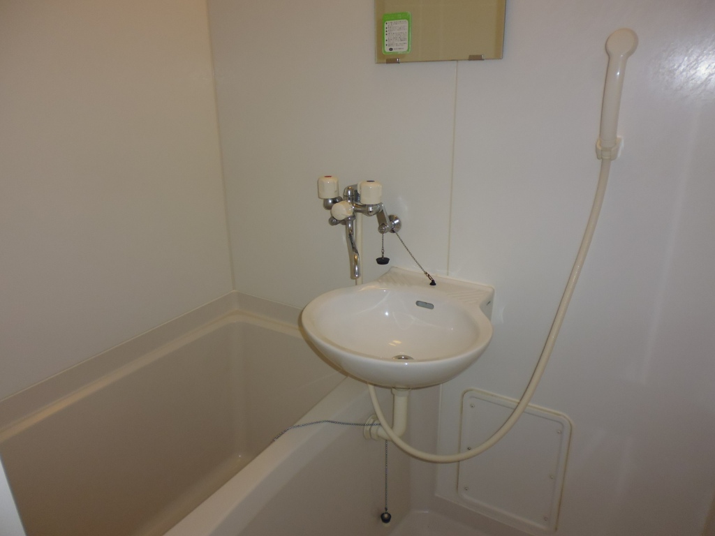 レオパレス冨士 風呂画像