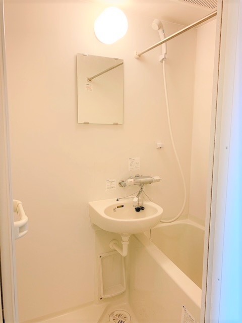 レオパレスウォーターウェーブ 風呂画像