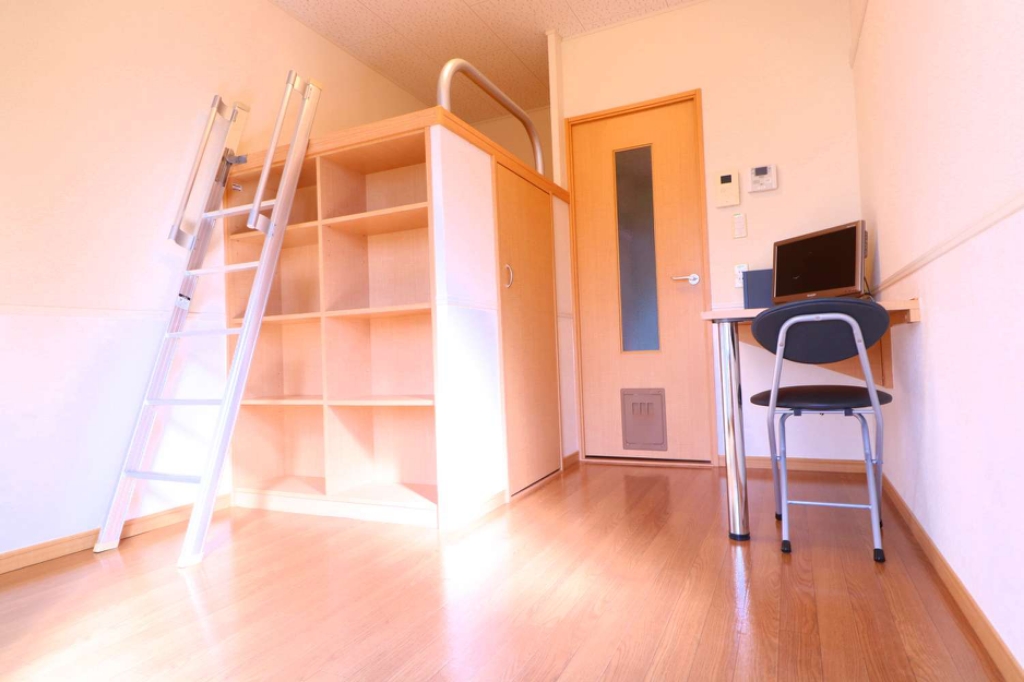 レオパレスピュア リビング