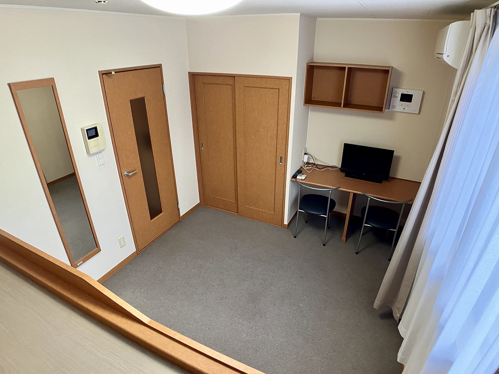 レオパレス城北 リビング