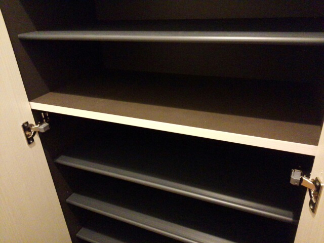 メゾン・ドゥ・ジェルメＢ 玄関