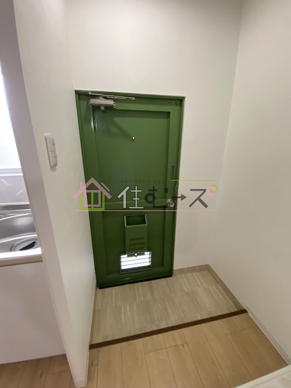 第二首藤ビル 玄関