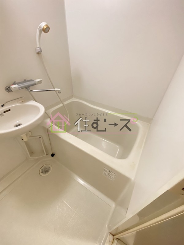 ウェルジ―74 風呂画像