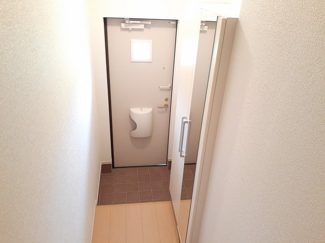 パークサイド　ステージ 玄関