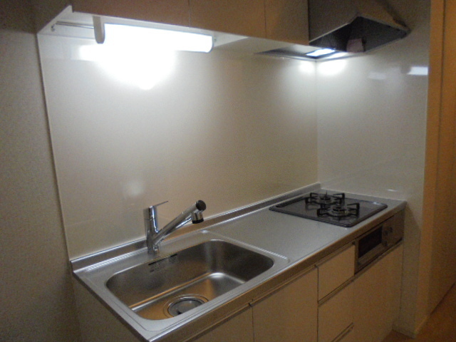 グランイースト キッチン