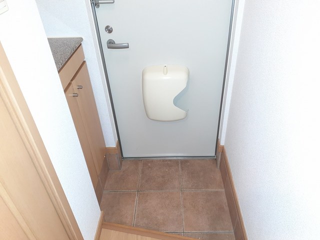 サンリットヴィラ 玄関