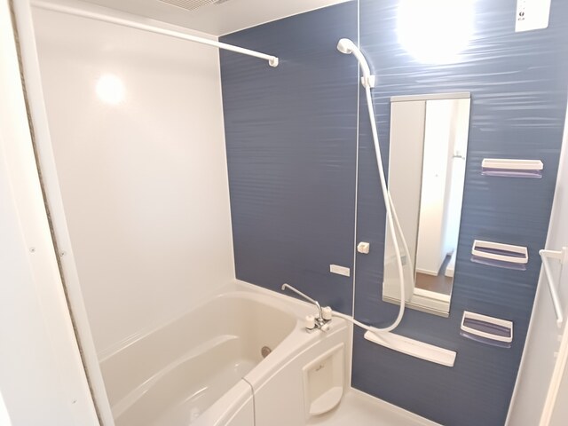 コート・レ・アール 風呂画像