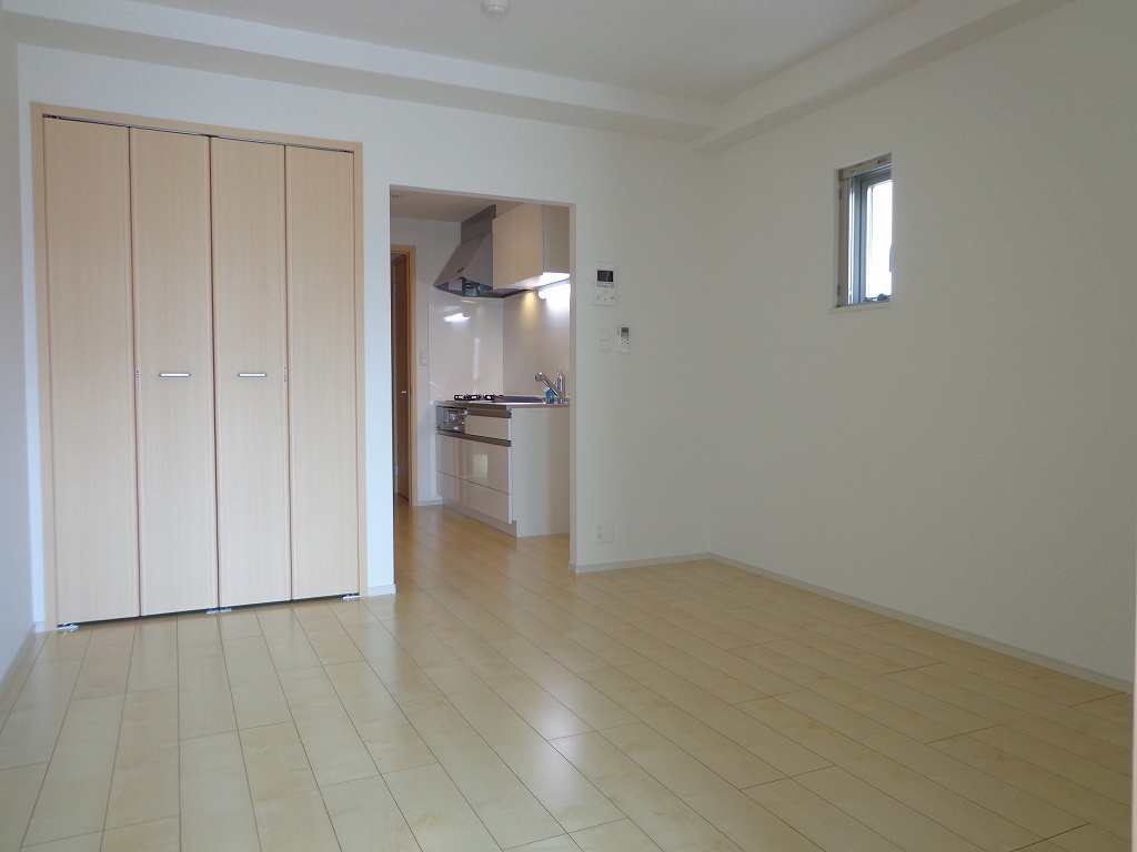 サンプラザ　茨木 リビング