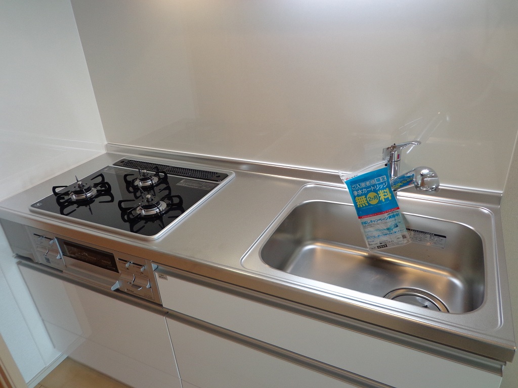 サンプラザ　茨木 キッチン