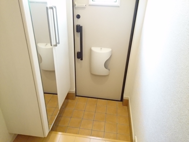 Ｃａｌｍ　Ｐｒｏｍｅｎａｄｏ 玄関