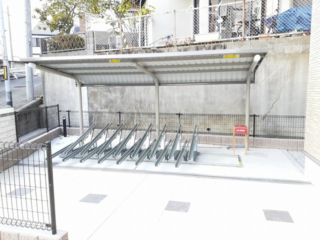 レオン　パッソ その他4