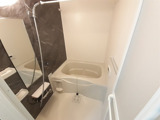 レオン　パッソ 風呂画像