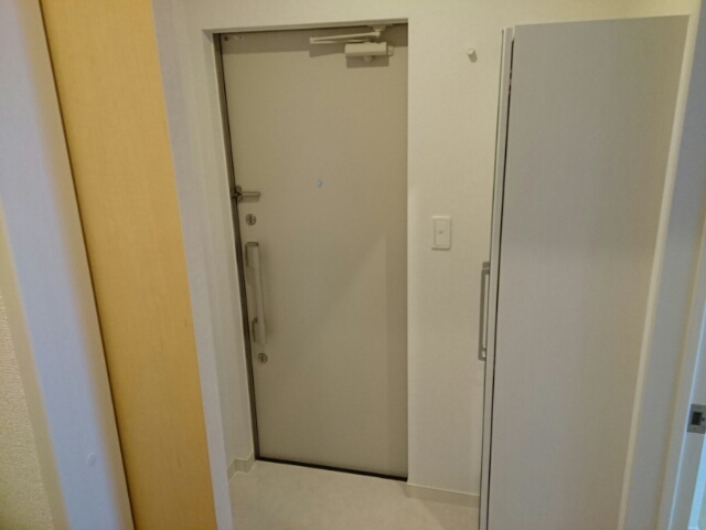 アルカンシエル 玄関