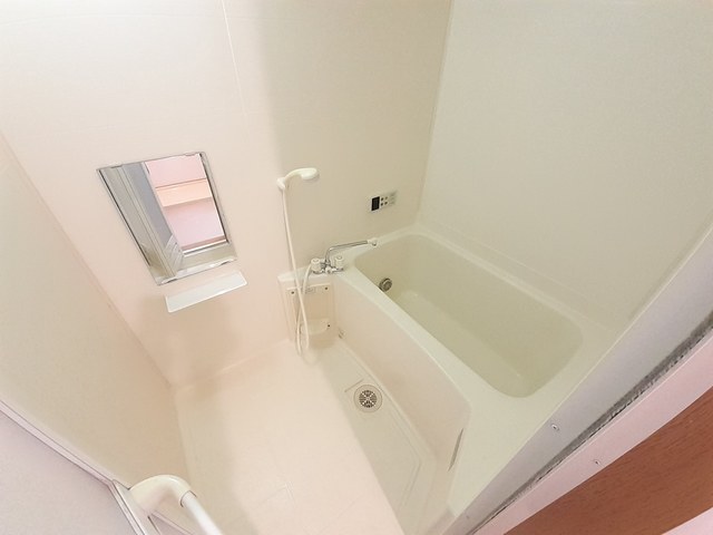 メゾン・ドゥ・スリジェ 風呂画像