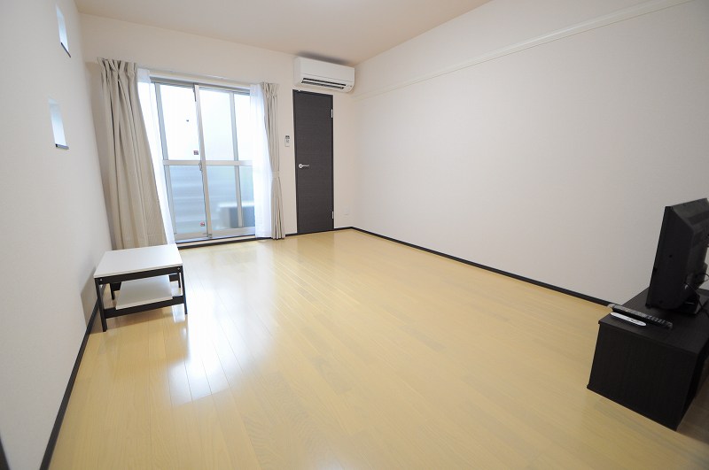 クレイノウイングス瓜破 リビング