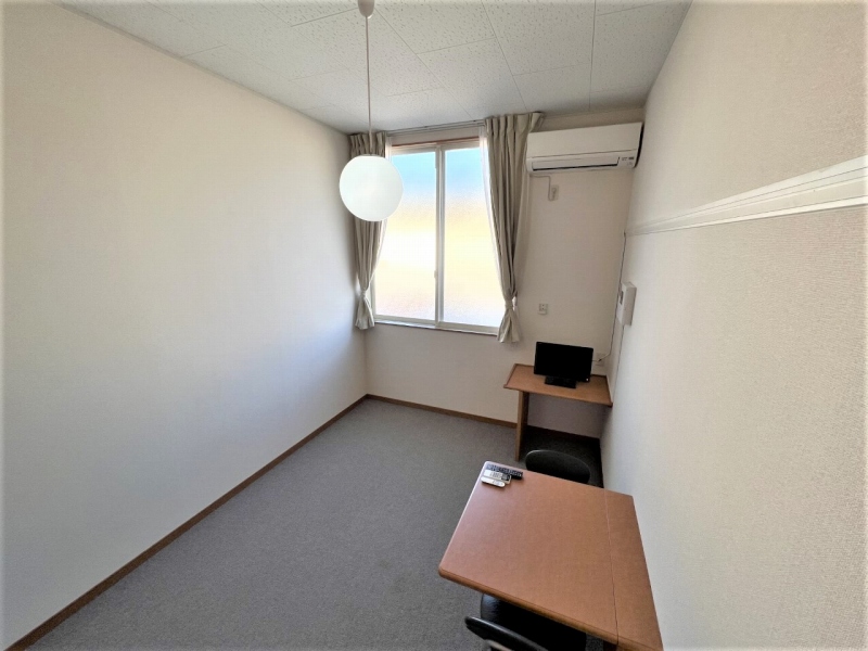 レオパレスＦＵＳＥ ベッドルーム