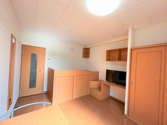 レオパレスコンフォート光明池 ベッドルーム