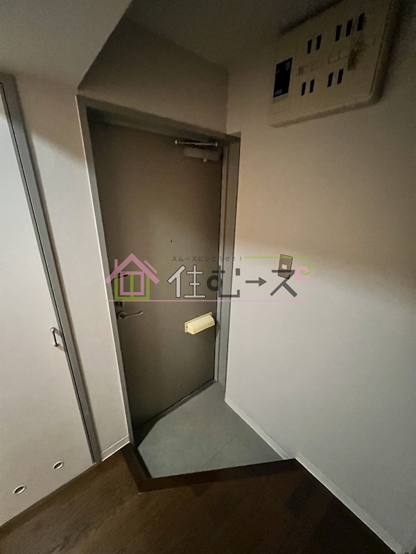 ユニテック十三 玄関