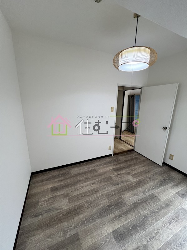 NKコーポ西中島 リビング