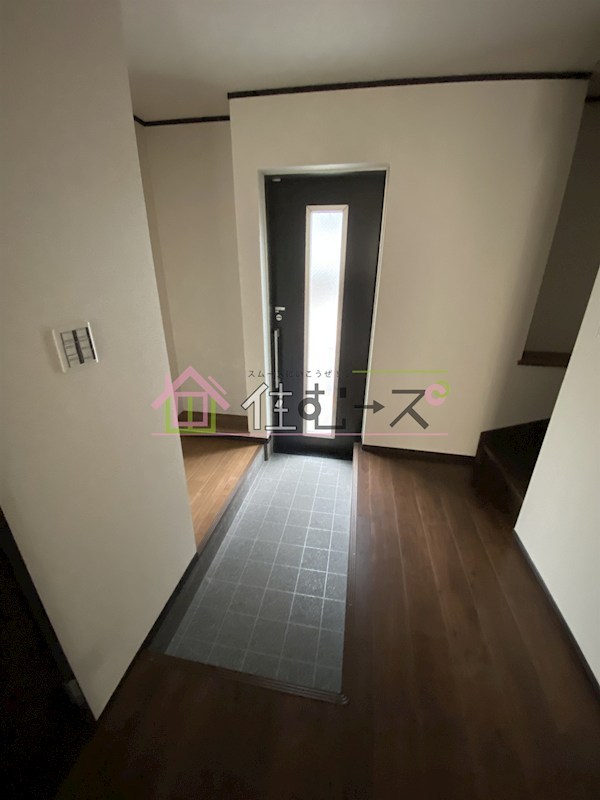 浜本北江口1丁目貸家 玄関