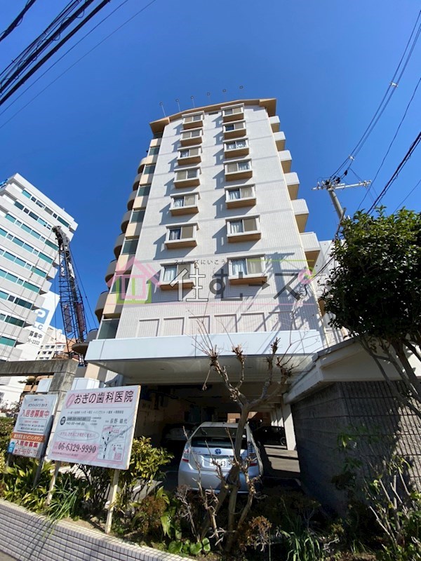 ホワイトハイツカドタ 外観