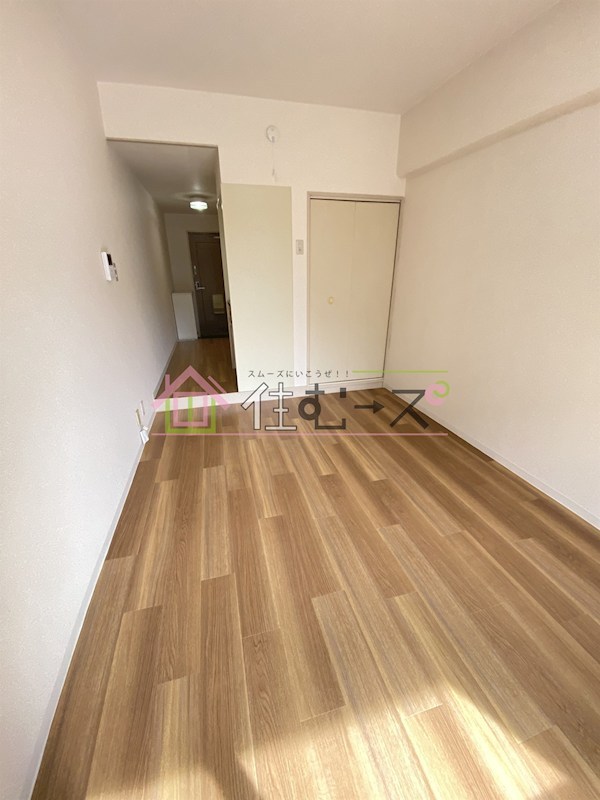 ホワイトハイツカドタ リビング