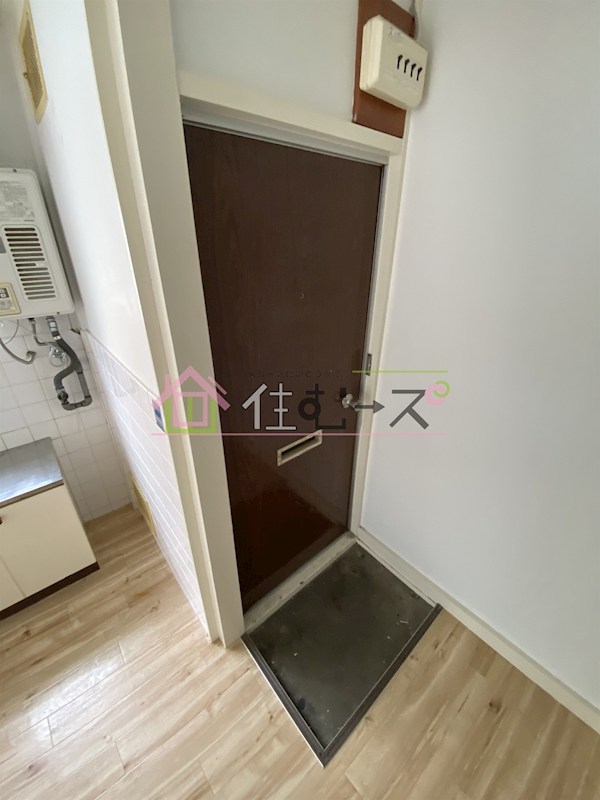 植原マンション 玄関