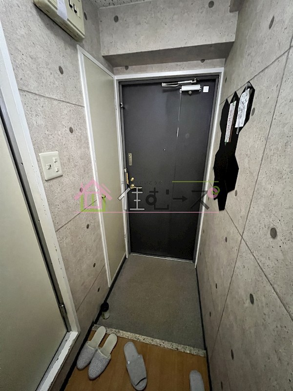 グランドコート新大阪 玄関