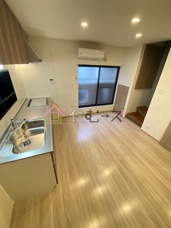 大阪市東淀川区大桐2-15-17貸戸建 ベッドルーム