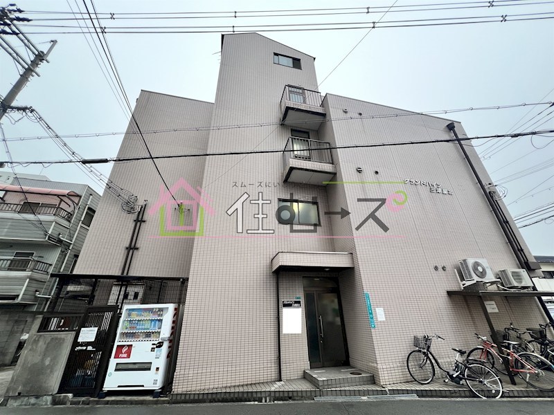 グランドハイツ三津屋北 外観