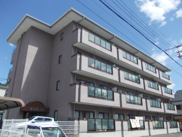 サングレイス 外観