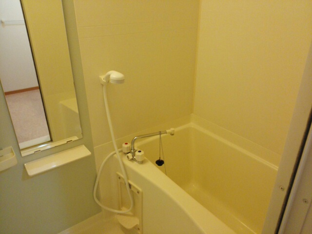 オト　ハウス 風呂画像