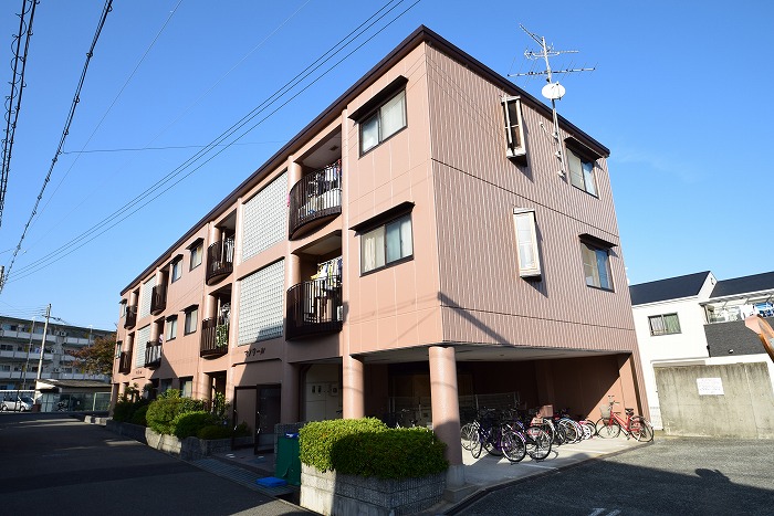 マノワール 外観