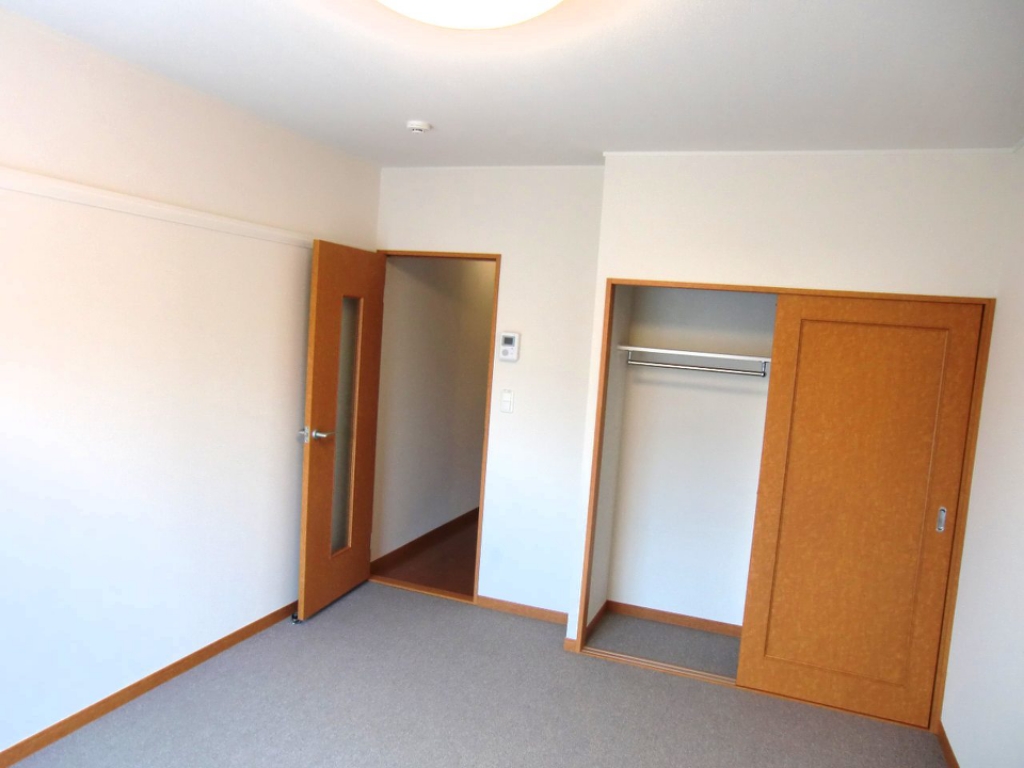 レオパレスターク その他10